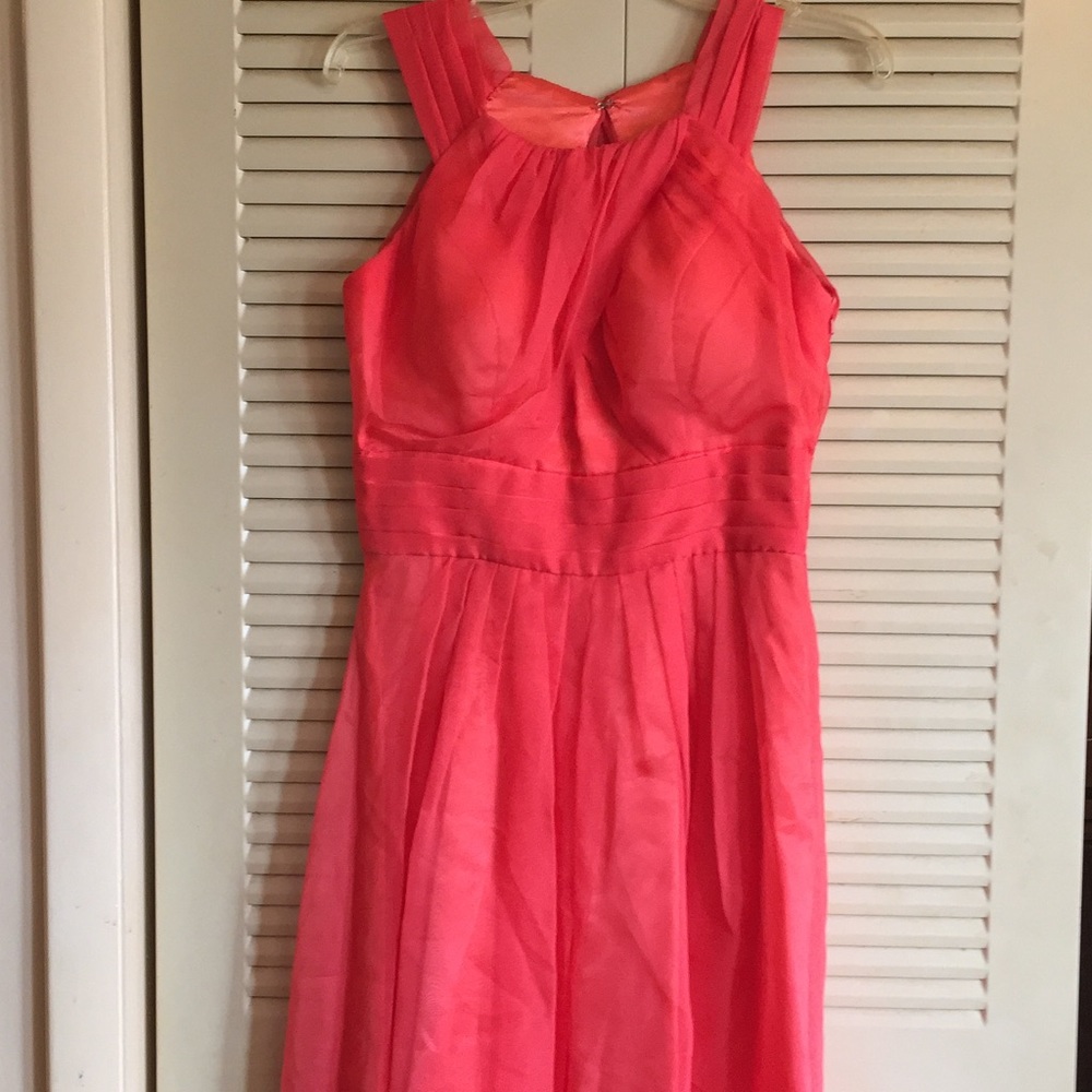 Landa Woman’s 10 Coral fully lined formal dress